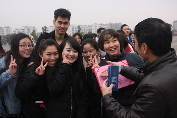 NGAXCOL8S{$J`@WY)4%1@IF.png NGAXCOL8S{$J`@WY)4%1@IF.png