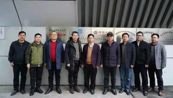 `{2FL88C}J1AI%[3HR@[C}9.png `{2FL88C}J1AI%[3HR@[C}9.png